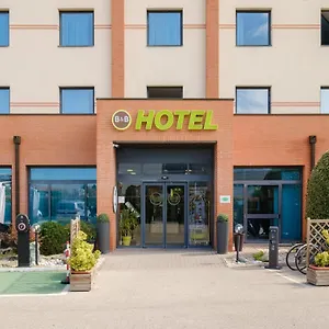 B&B Hotel Ferrara Hotel