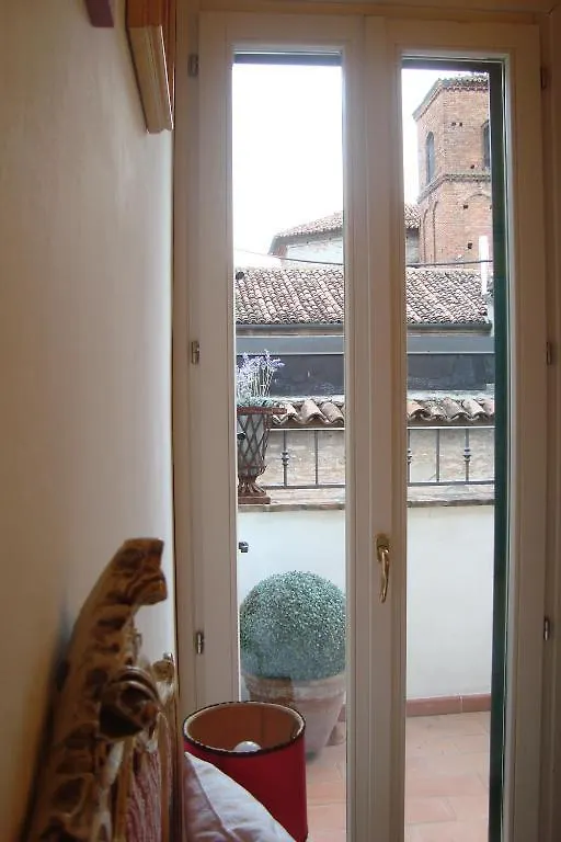 Le Stanze Di Torcicoda Ferrara 3*,